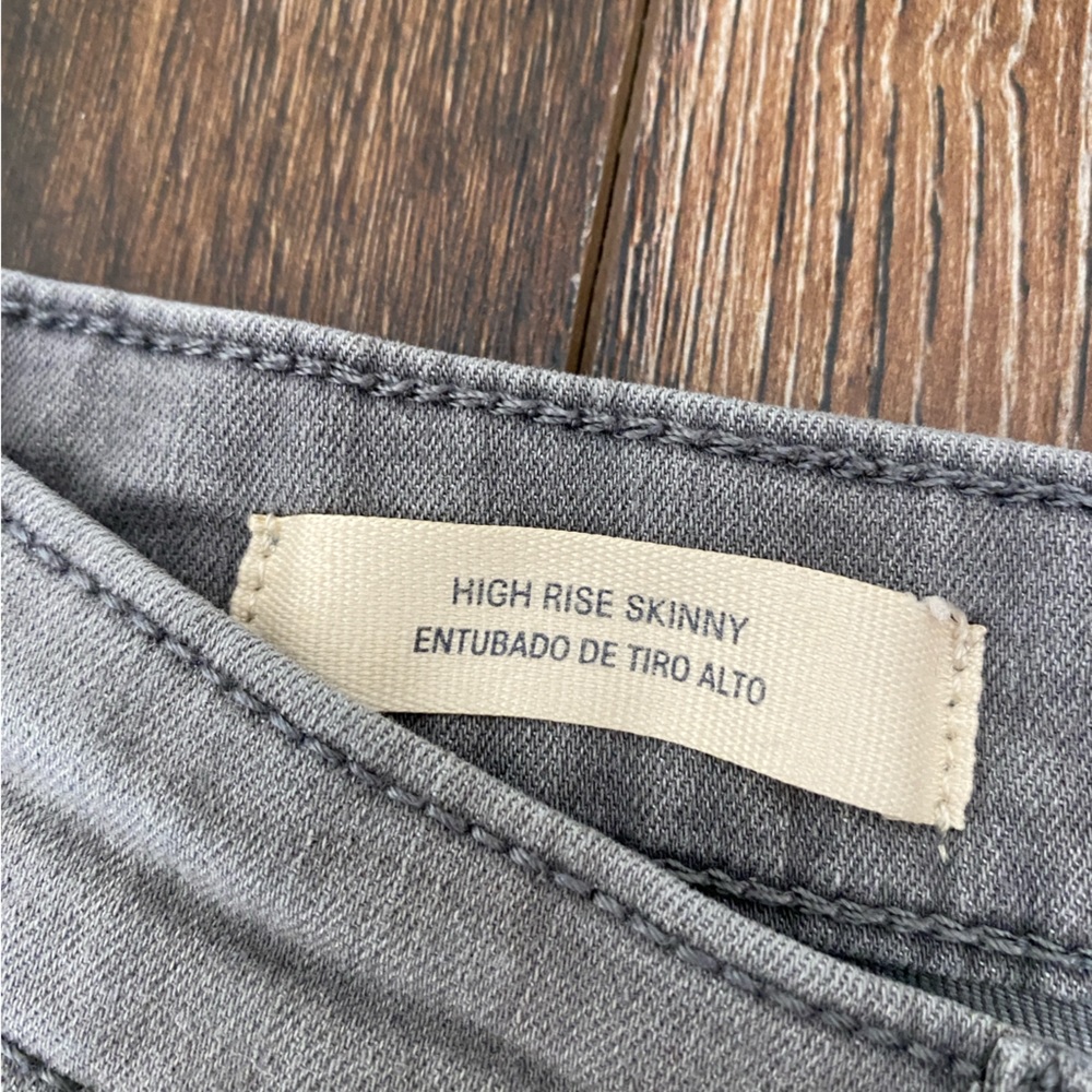 Universal Thread High Rise Skinny Gray Jeans - Picture 4 of 5